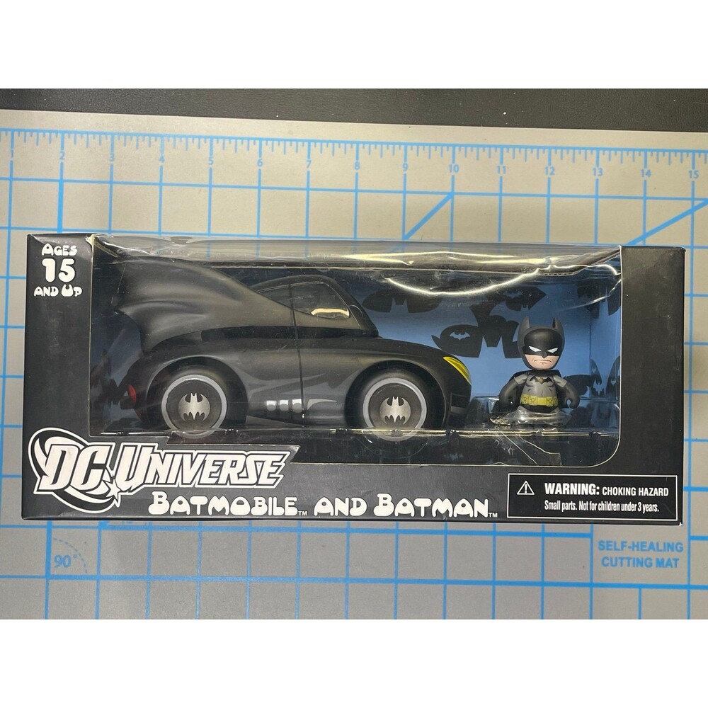 Mezco Mez-Itz DC Universe Batmobile and Batman Warner Bros 2011 MezcoToyz